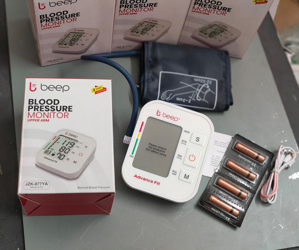 BLOOD PRESSURE MONITOR